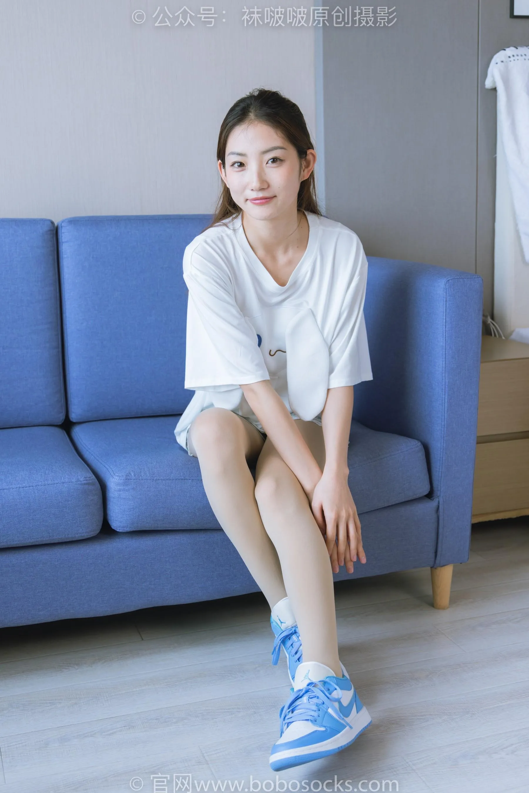 [BoBoSocks袜啵啵]NO.228 小沫-板鞋、厚肉丝、裸足 [90P]插图5